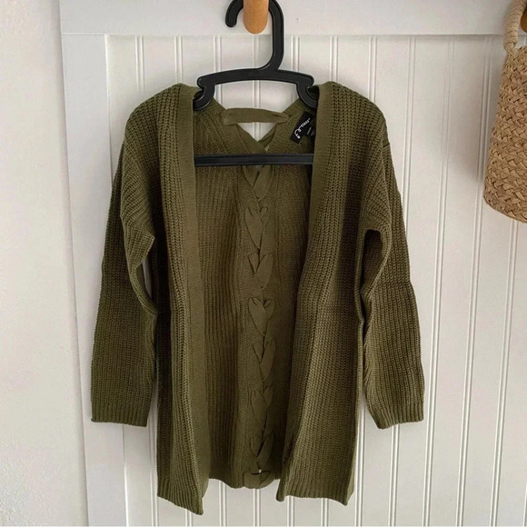 Art Class Olive Cross Back Detailed Cardigan S (6/6X) NWT - Picture 1 of 5